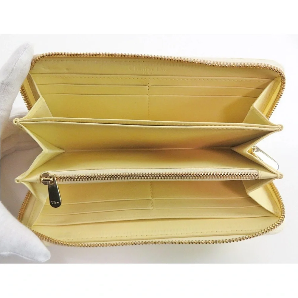 Dior Beige Quilted Women's Wallet